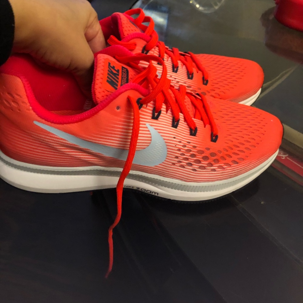 Men’s Nike ! New without box